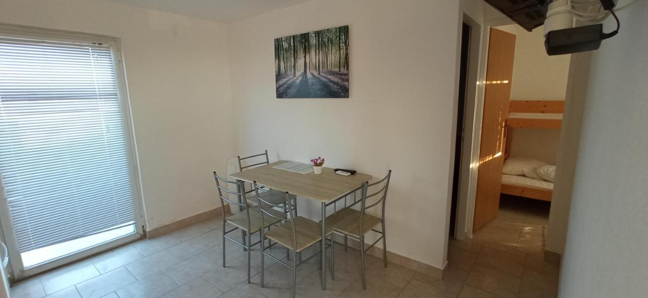 Vila Kula Aparthotel Nin Εξωτερικό φωτογραφία