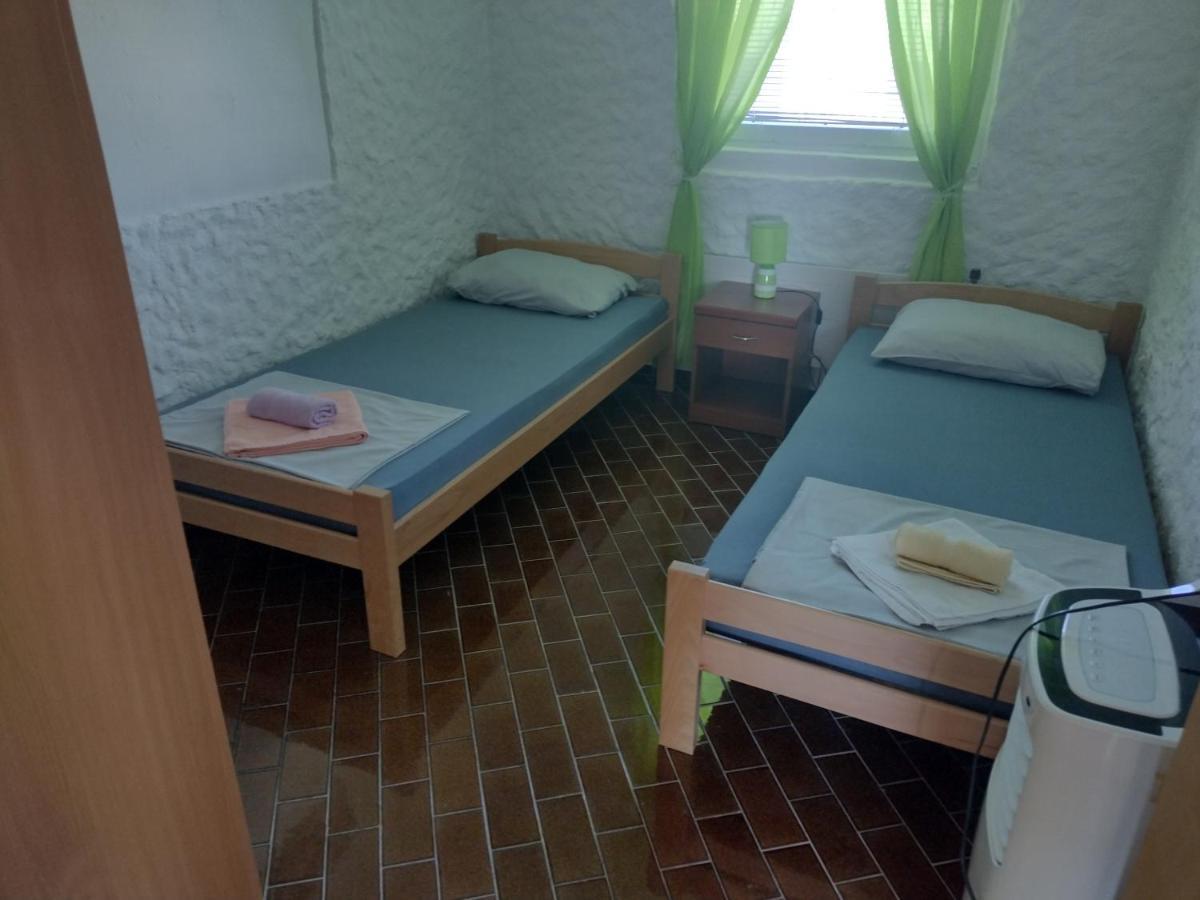Vila Kula Aparthotel Nin Εξωτερικό φωτογραφία